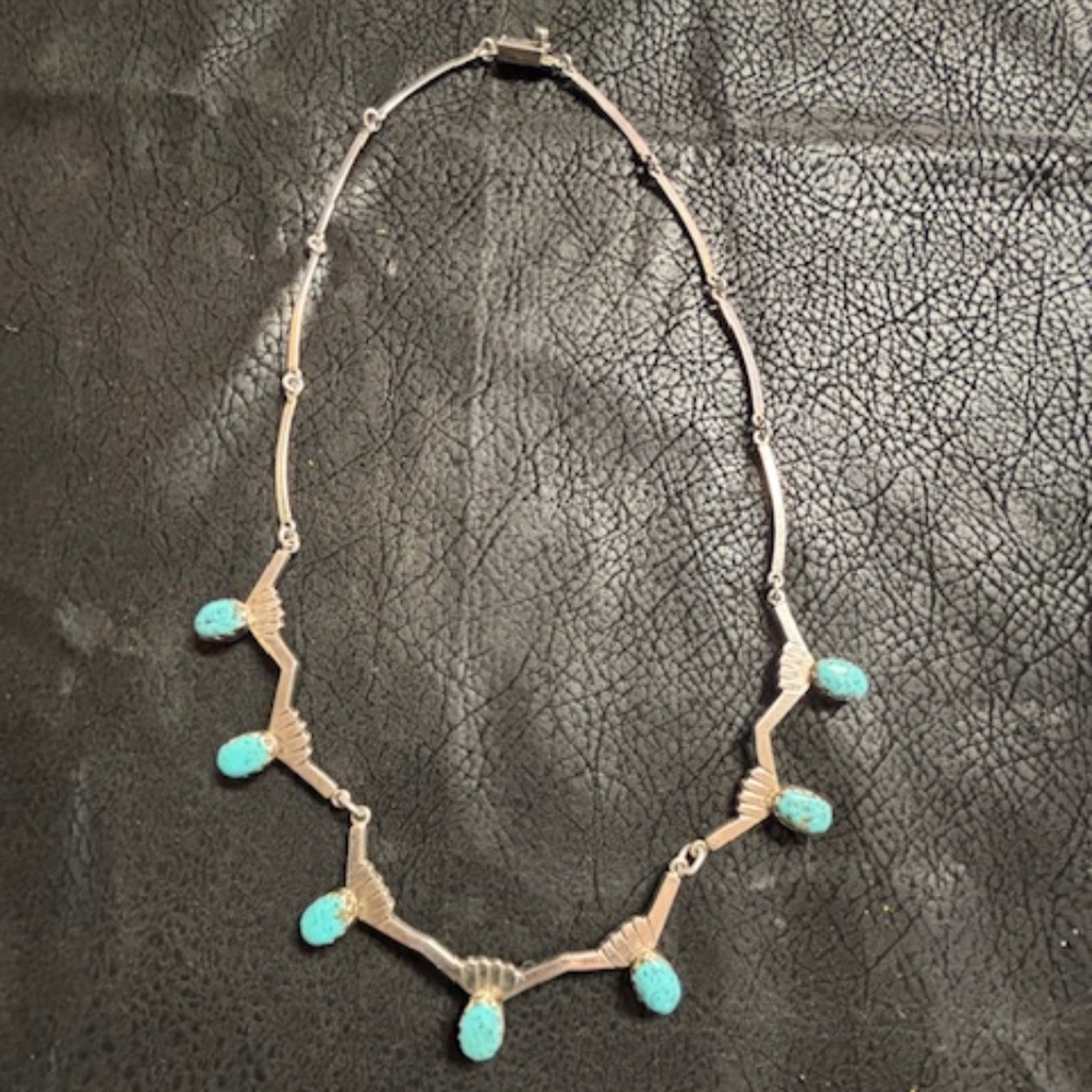 Taxco vintage Stunning native style Necklace- Signed, excellent condition